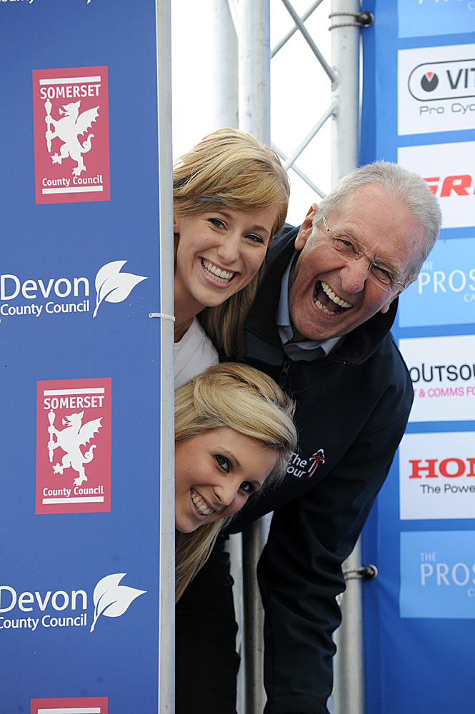 Hugh Porter with Loran and Anna, Tour of Britain 2010, stage 4