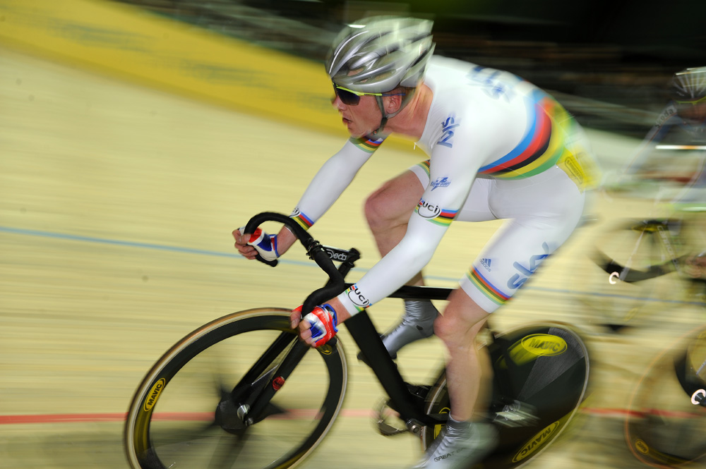 Ed Clancy, omnium scratch race, European Track Championships 2010, day 3 Ed Clancy, omnium scratch race, European Track Championships 2010, day 3