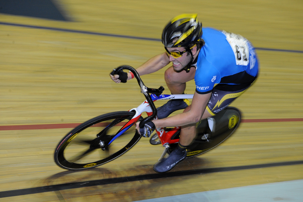 Alex Dowsett, Revolution 30, November 20 2010 Alex Dowsett, Revolution 30, November 20 2010