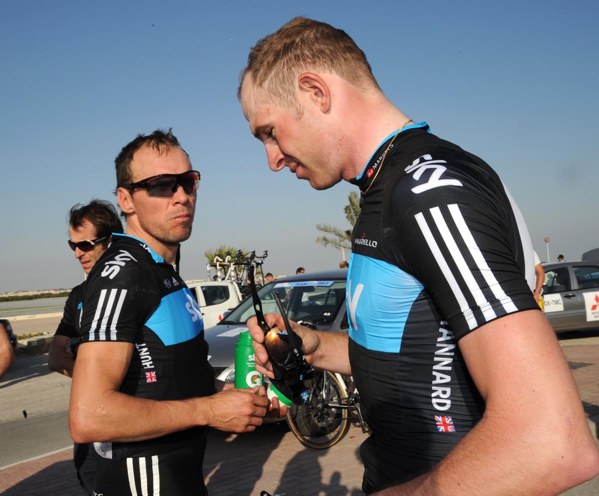 Ian Stannard and Jeremy Hunt at the finish, Tour of Qatar 2011, stage one