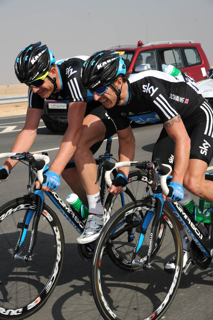 Russell Downing and Ian Stannard, Tour of Qatar 2011, stage four