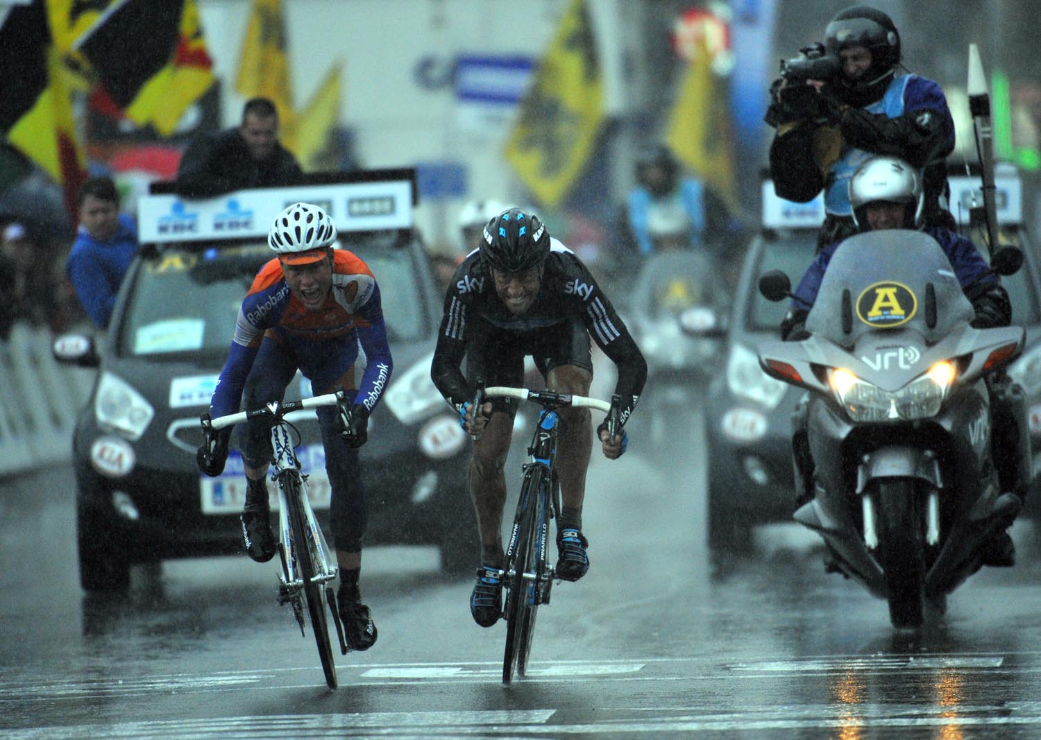 Sebastian Langeveld and Juan Antonio Flecha, Omloop Het Nieuwsblad 2011 Sebastian Langeveld and Juan Antonio Flecha, Omloop Het Nieuwsblad 2011