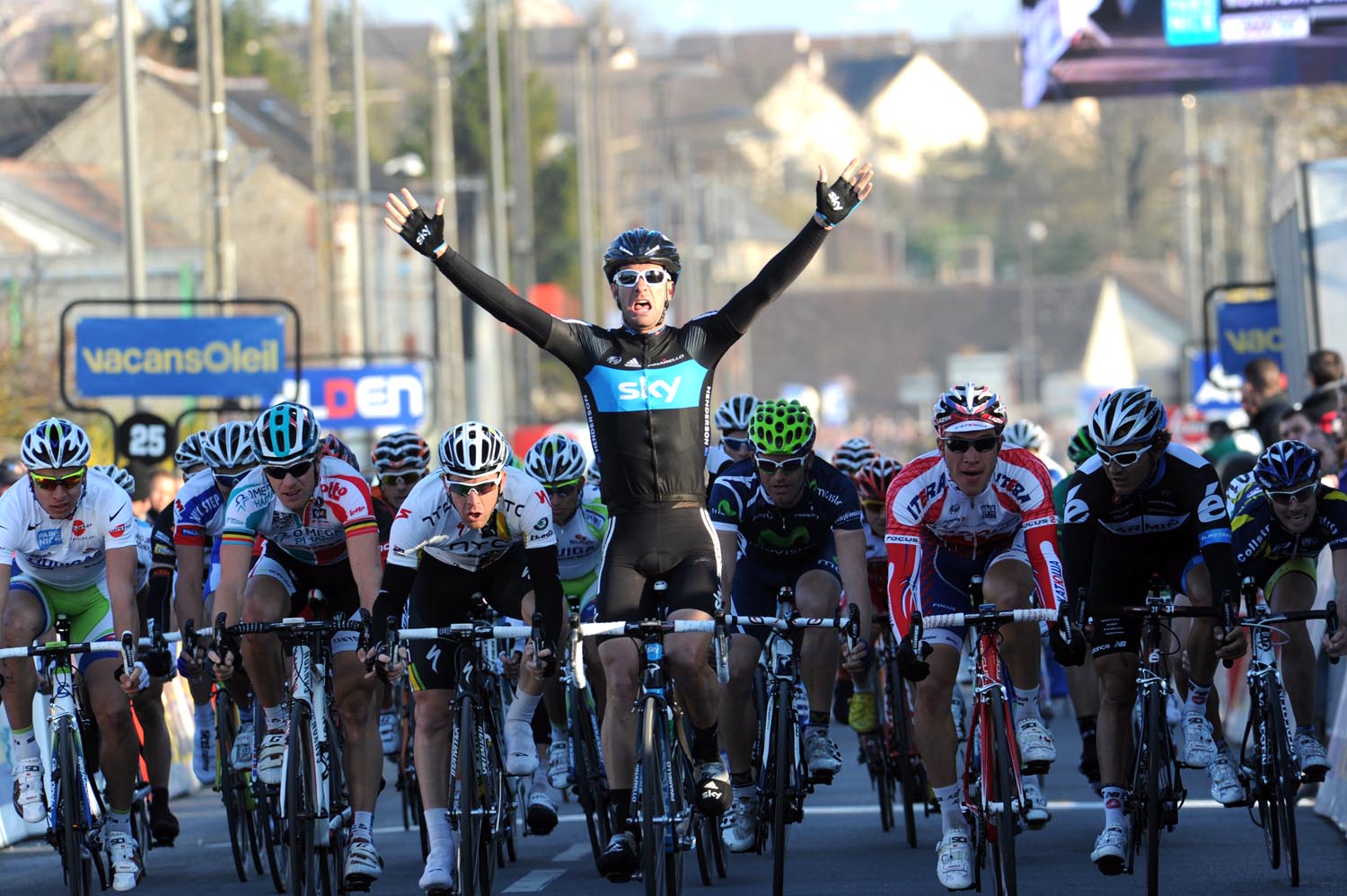 Greg Henderson wins, Paris-Nice 2011, stage two Greg Henderson wins, Paris-Nice 2011, stage two