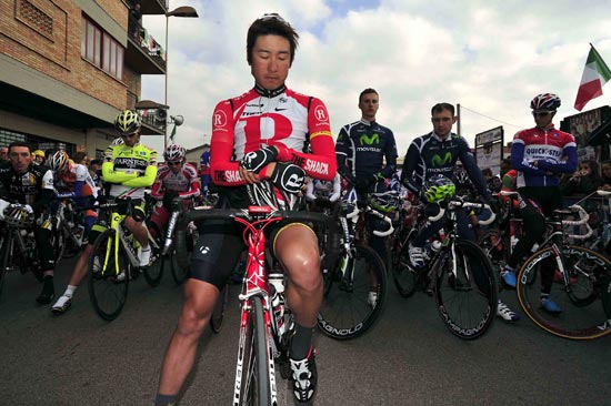 Fumiyuki Beppu leads minute's silence for earthquake victims ahead of Tirreno-Adriatico stage 4 Fumiyuki Beppu leads minute's silence for earthquake victims ahead of Tirreno-Adriatico stage 4