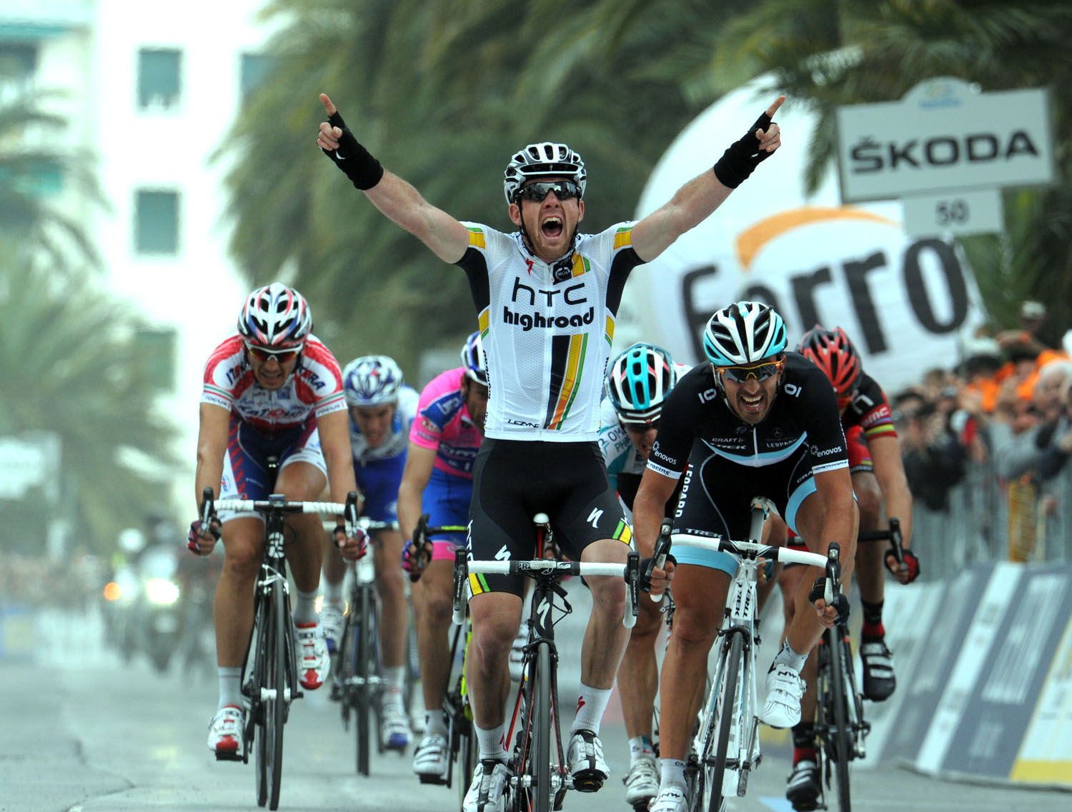 Matt Goss wins Milan-San Remo 2011 Matt Goss wins Milan-San Remo 2011