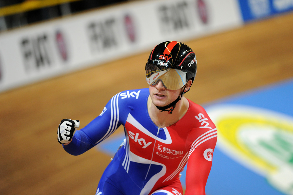 Jason Kenny celebrates mens sprint 2011 world track championships Apeldoorn.jpg world track, track champs, 2011, mens sprint, bauge, kenny, hoy, colombia, points race, pendleton