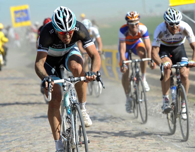 Fabian Cancellara Leopard Trek attacks 2011 Paris Roubaix.jpg 2011 paris roubaix