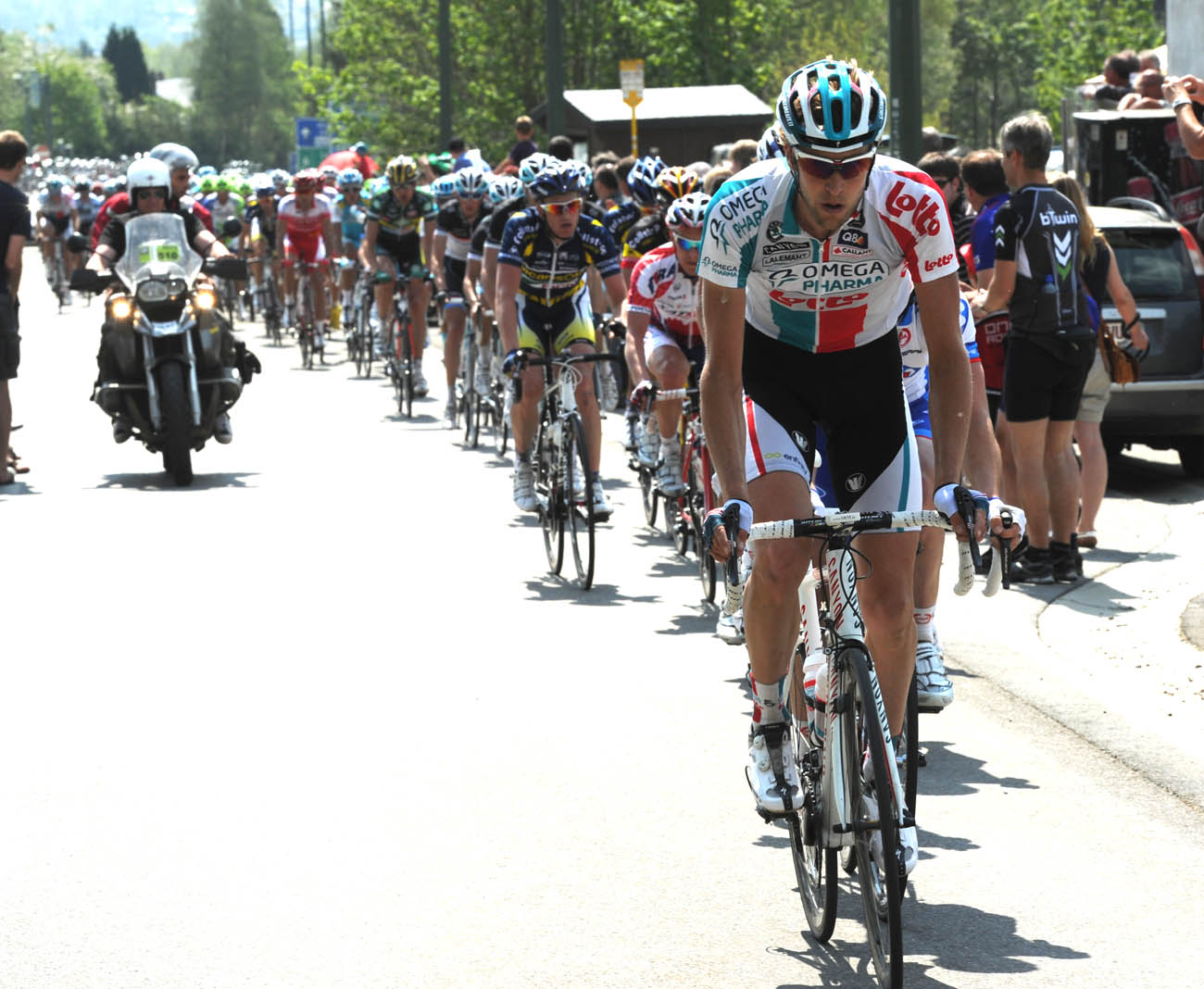 Omega Pharma-Lotto team chases, Liege-Bastogne-Liege 2011