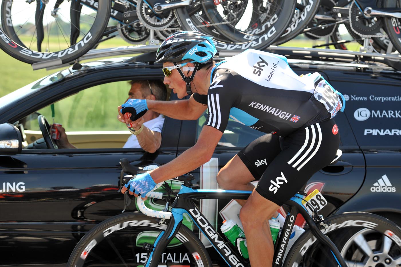 Peter Kennaugh works, Giro d'Italia 2011, stage two