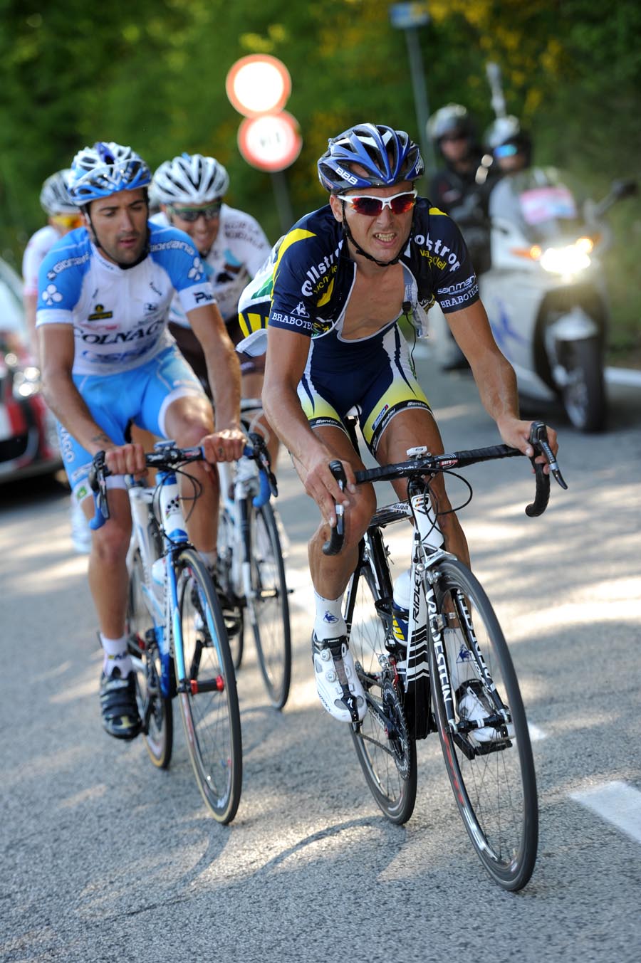 Jonny Hoogerland escape, Giro d'Italia 2011, stage seven