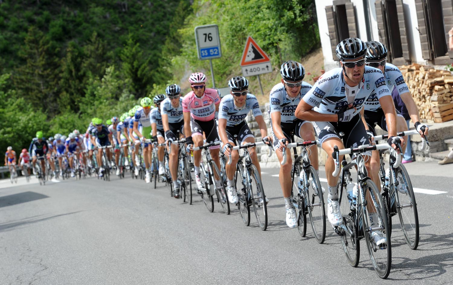 Saxo Bank chase, Giro d'Italia 2011, stage 14