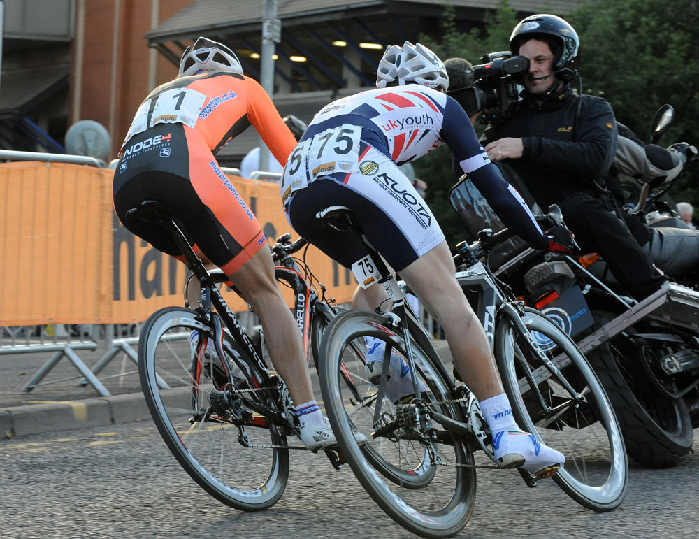 Cameras follow the action, Tour Series 2011, round 5, Stoke-on-Trent