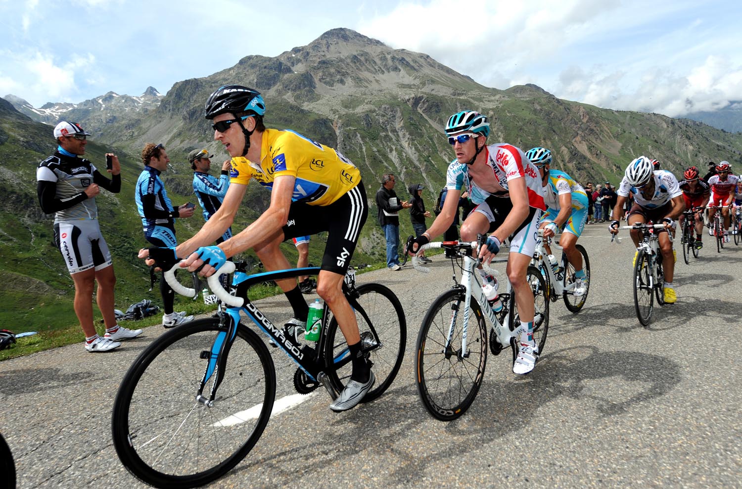 Bradley Wiggins and Jurgen Van Den Broeck, Criterium du Dauphine 2011, stage seven Bradley Wiggins and Jurgen Van Den Broeck, Criterium du Dauphine 2011, stage seven