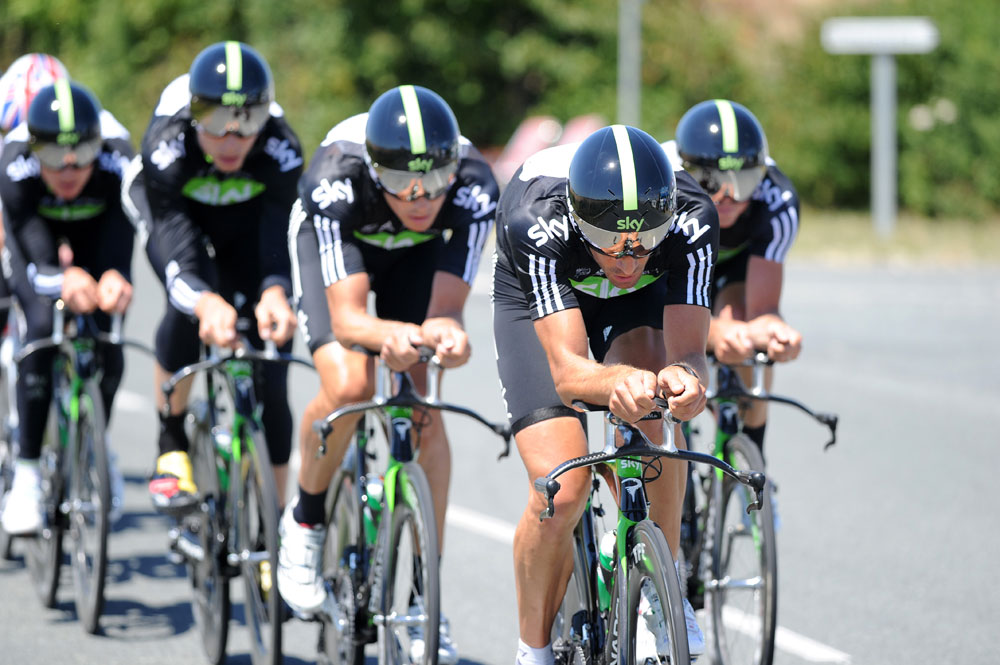 Juan Antonio Flecha on front, Sky, Tour de France 2011, team time trial training Juan Antonio Flecha on front, Sky, Tour de France 2011, team time trial training