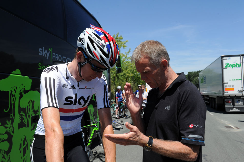 Bradley Wiggins and Shane Sutton, Tour de France 2011, team time trial training Bradley Wiggins and Shane Sutton, Tour de France 2011, team time trial training