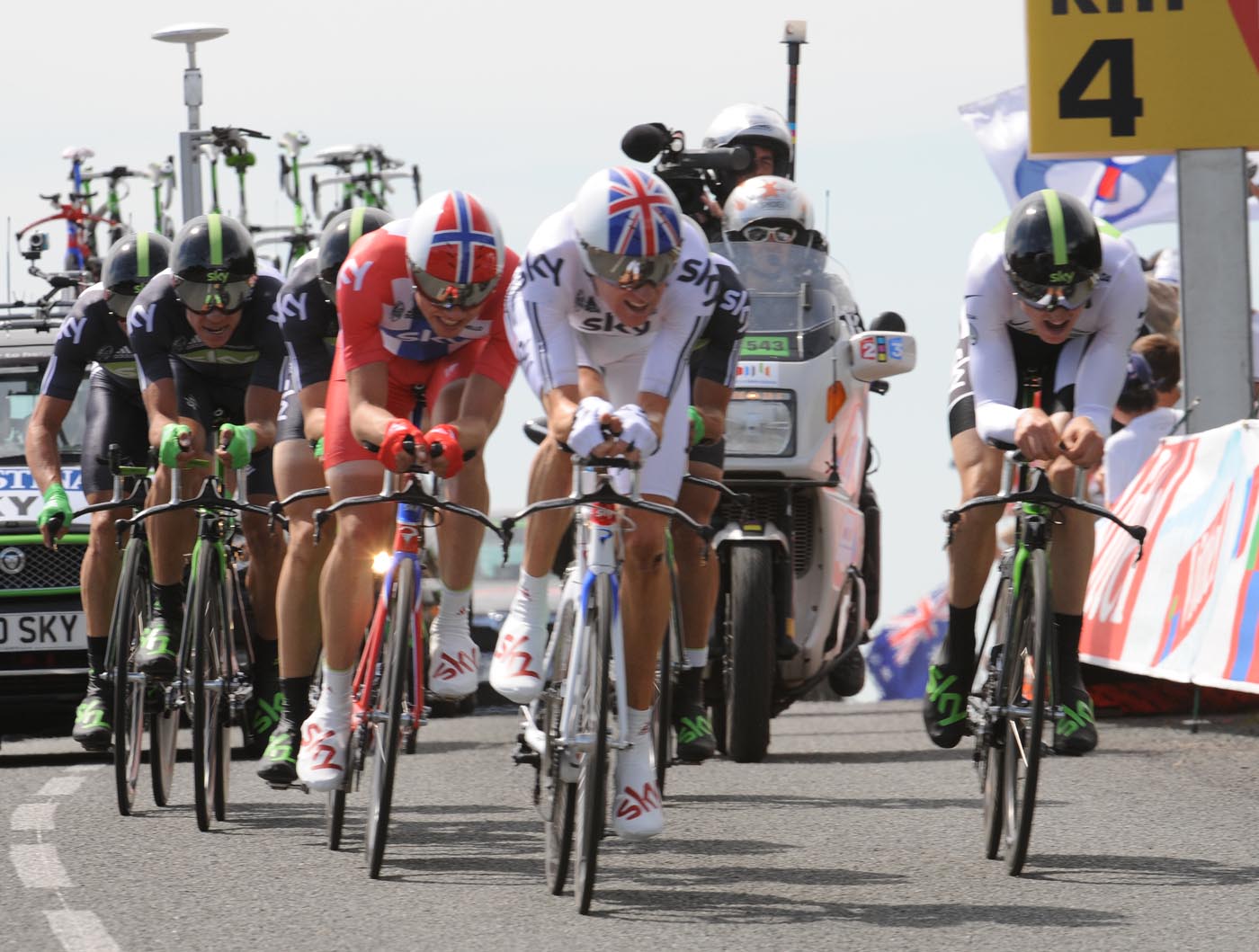 Team Sky, Tour de France 2011, stage two