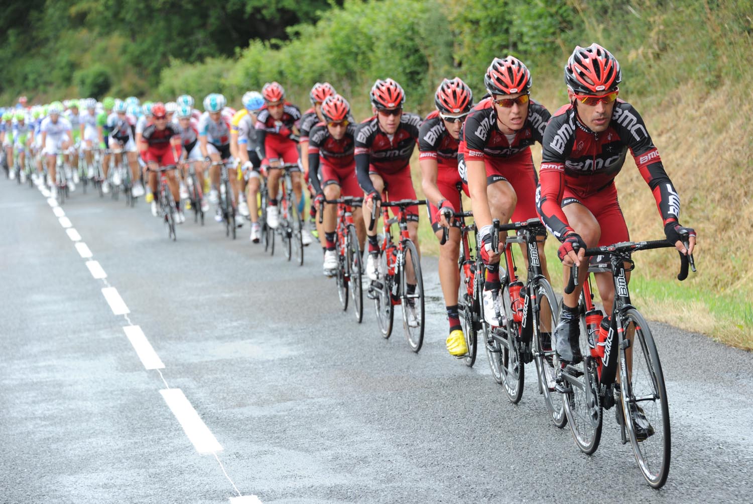 BMC Racing on front, Tour de France 2011, stage eight