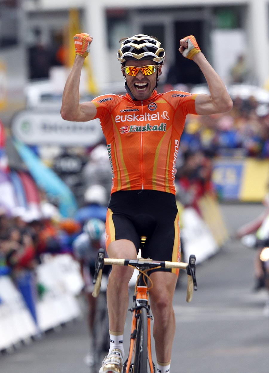 Samuel Sanchez wins, Tour de France 2011, stage 12 Samuel Sanchez wins, Tour de France 2011, stage 12