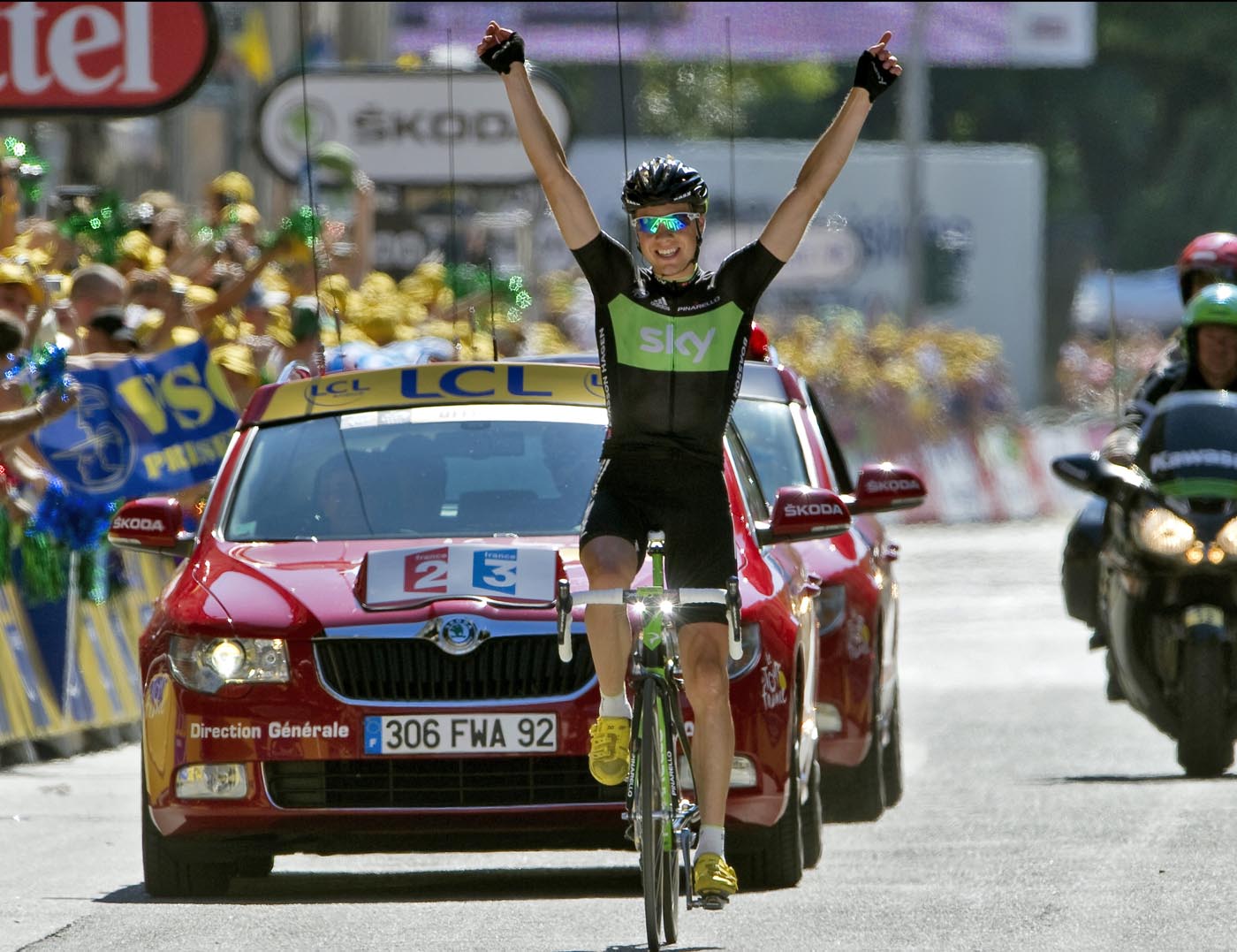 Edvald Boasson Hagen wins, Tour de France 2011 stage 17 Edvald Boasson Hagen wins, Tour de France 2011 stage 17