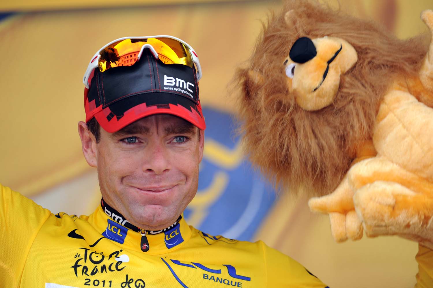 Cadel Evans on podium, Tour de France 2011, stage 20