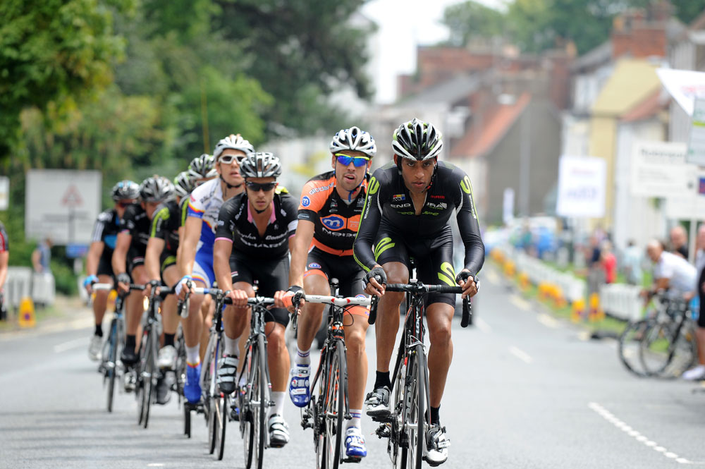 Leading group East Yorkshire Classic 2011 Premier Calendar.jpg 2011 east yorkshire classic, premier calendar, british cycling, jeremy hunt, team sky