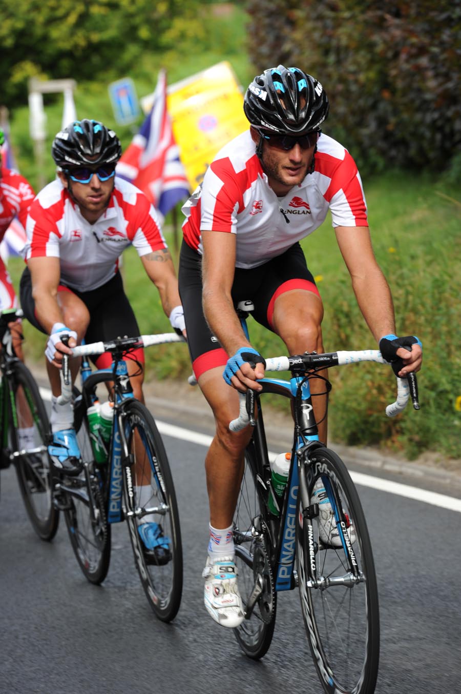 Steve Cummings and Russell Downing, London-Surrey Cycle Classic 2011