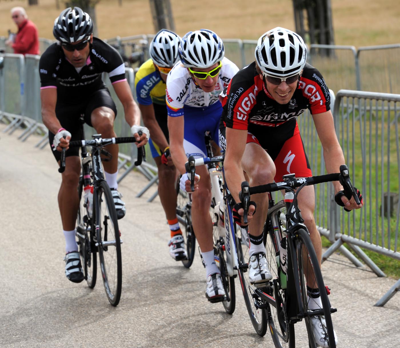 Tom Murray in escape, London-Surrey Cycle Classic 2011