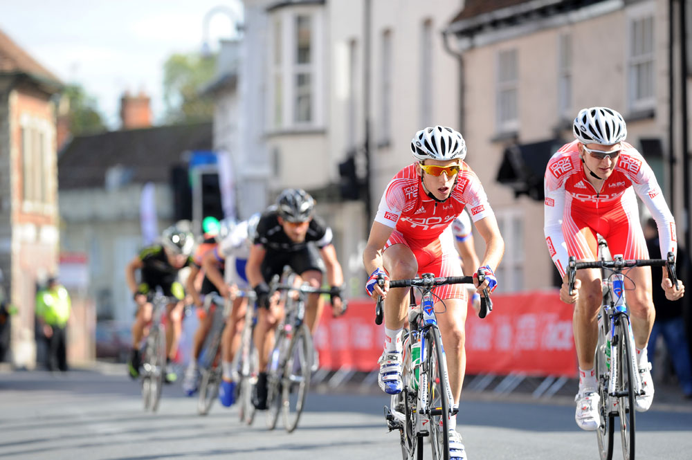 Simon Yates and Mark Christian lead break, Twinings Pro-Am Tour 2011