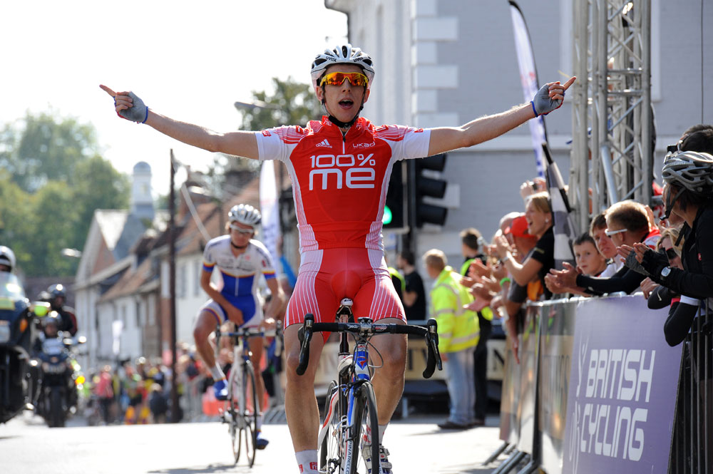 Simon Yates wins, Twinings Pro-Am Tour 2011