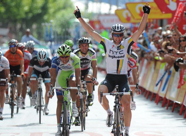 Michael Albasini wins, Vuelta a Espana 2011, stage 13