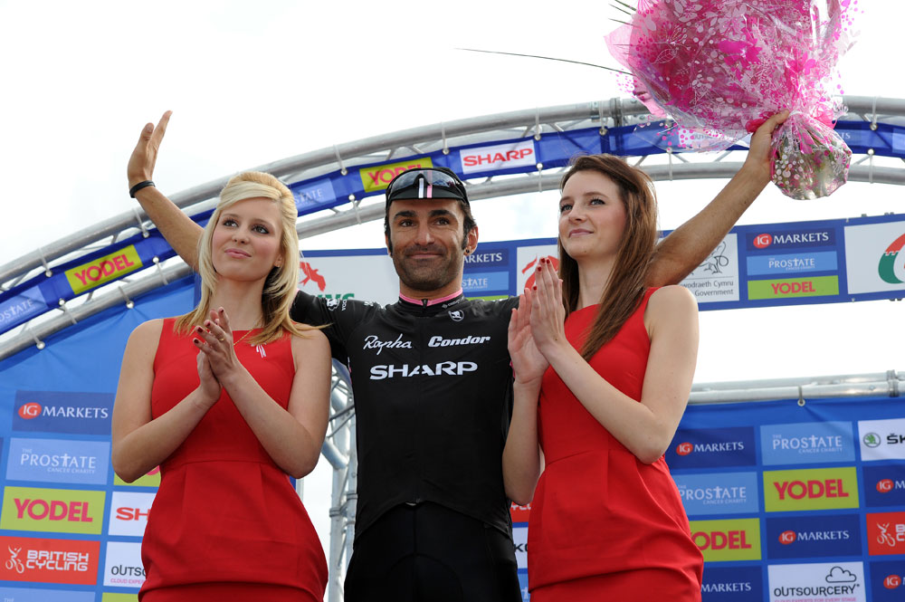 Kristian House receives combativity award, Tour of Britain 2011, stage four