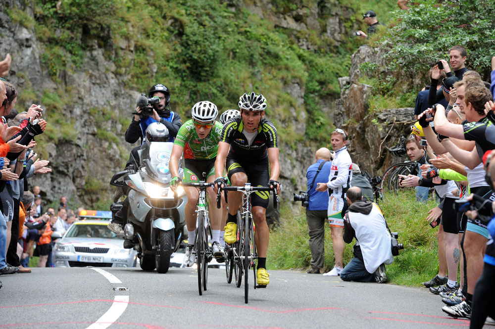 Escape group in Cheddar Gorge, Tour of Britain 2011, stage six