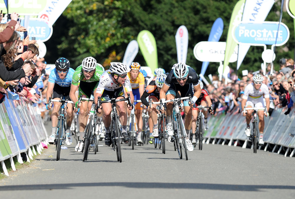 Mark Cavendish wins sprint, Tour of Britain 2011, stage seven