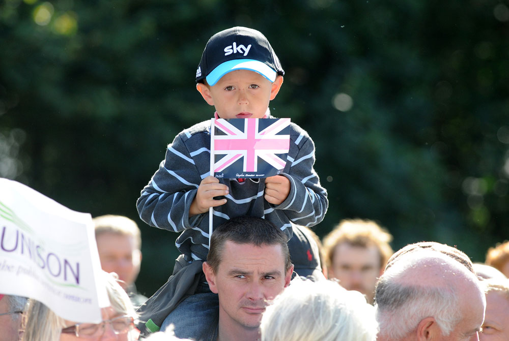 Sandringham crowd, Tour of Britain 2011, stage seven