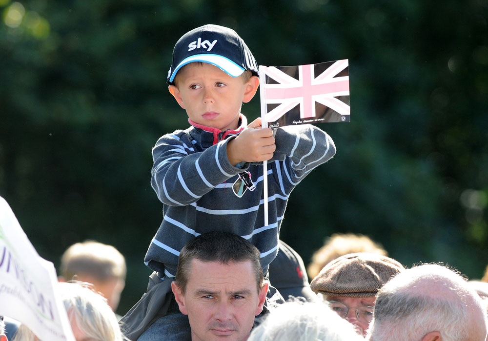 Sandringham crowd, Tour of Britain 2011, stage seven