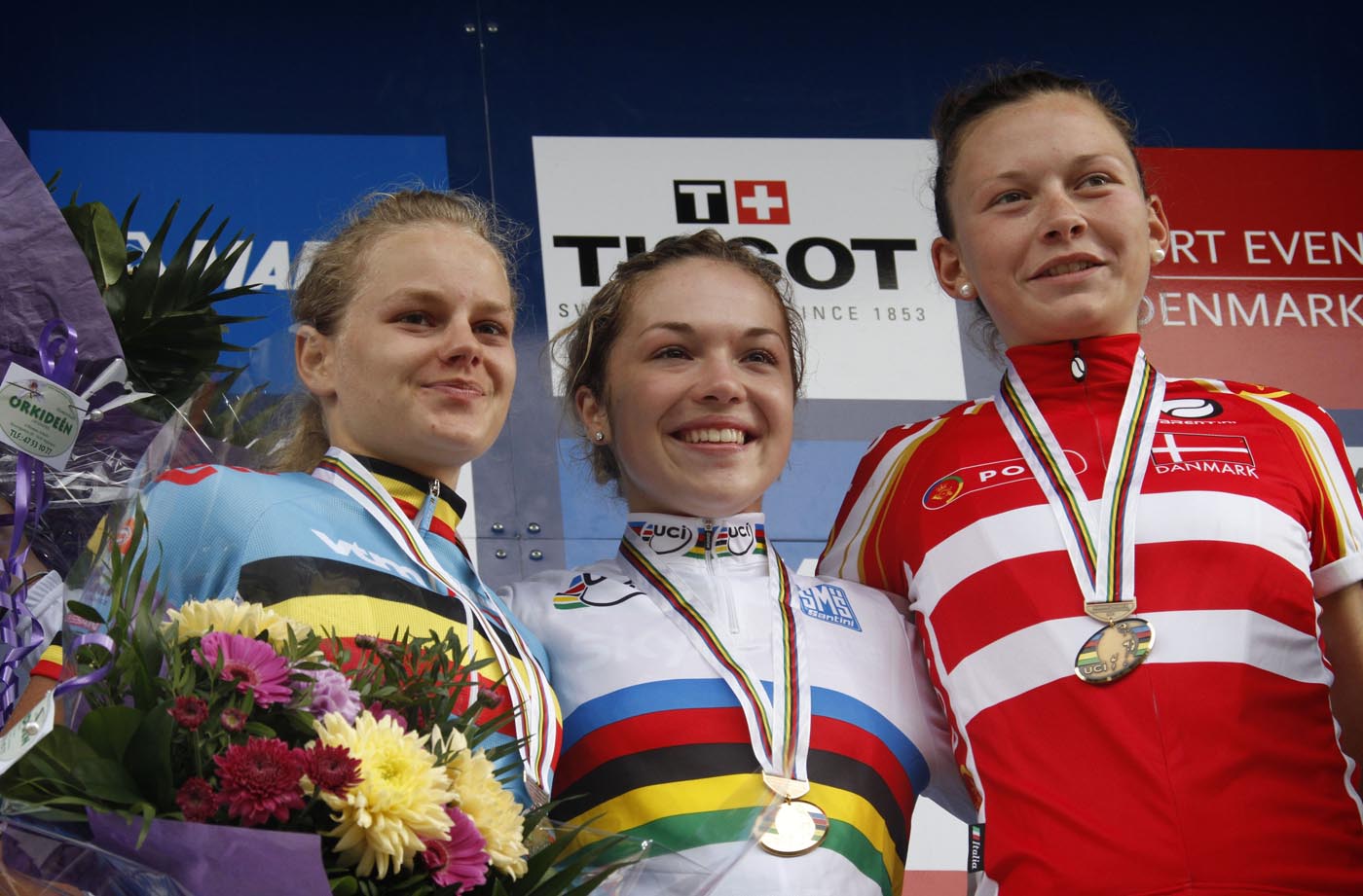 Lucy Garner wins junior women's road race, Road World Championships 2011 Lucy Garner wins junior women's road race, Road World Championships 2011
