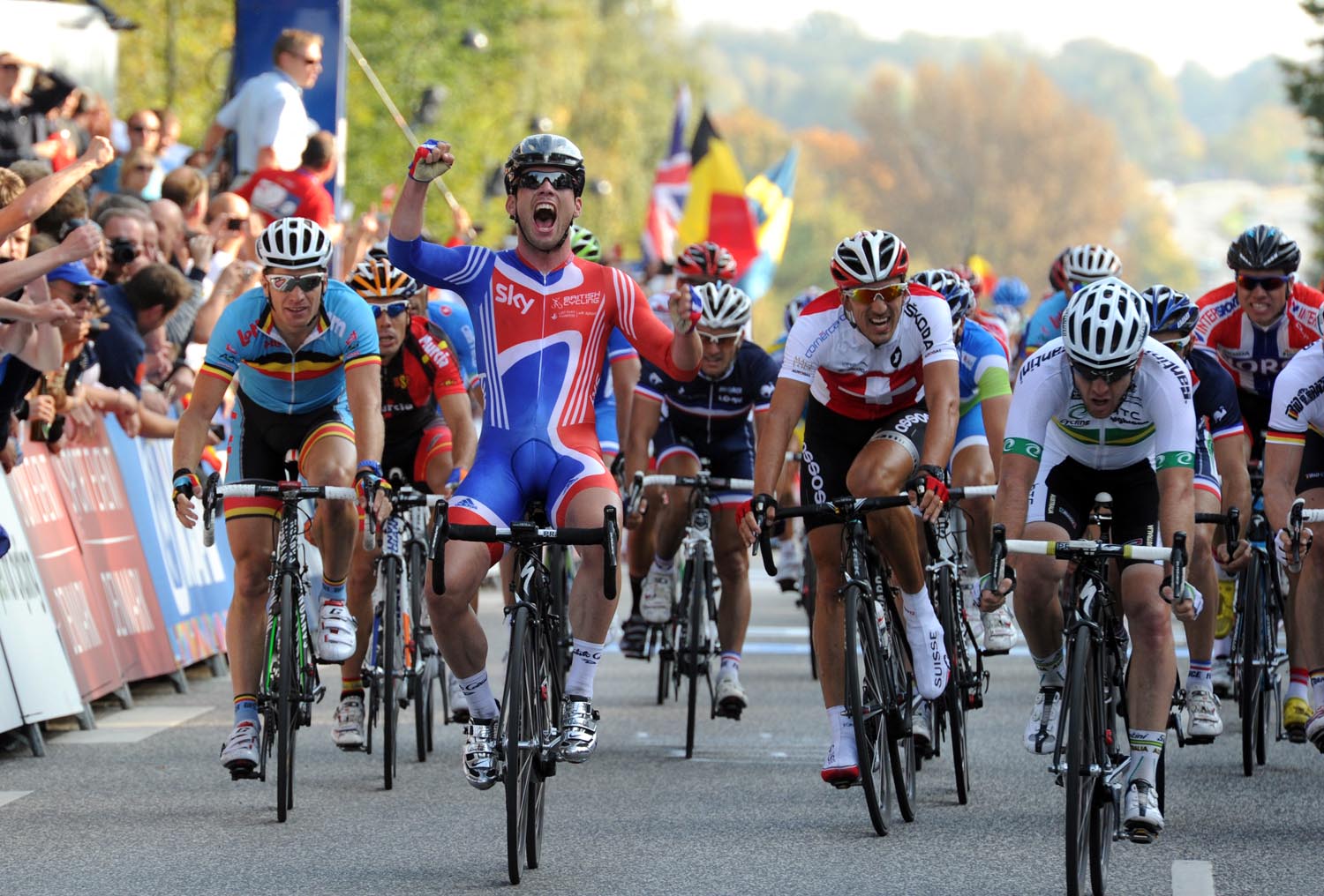 Mark Cavendish wins elite men's road race, Road World Championships 2011 Mark Cavendish wins elite men's road race, Road World Championships 2011