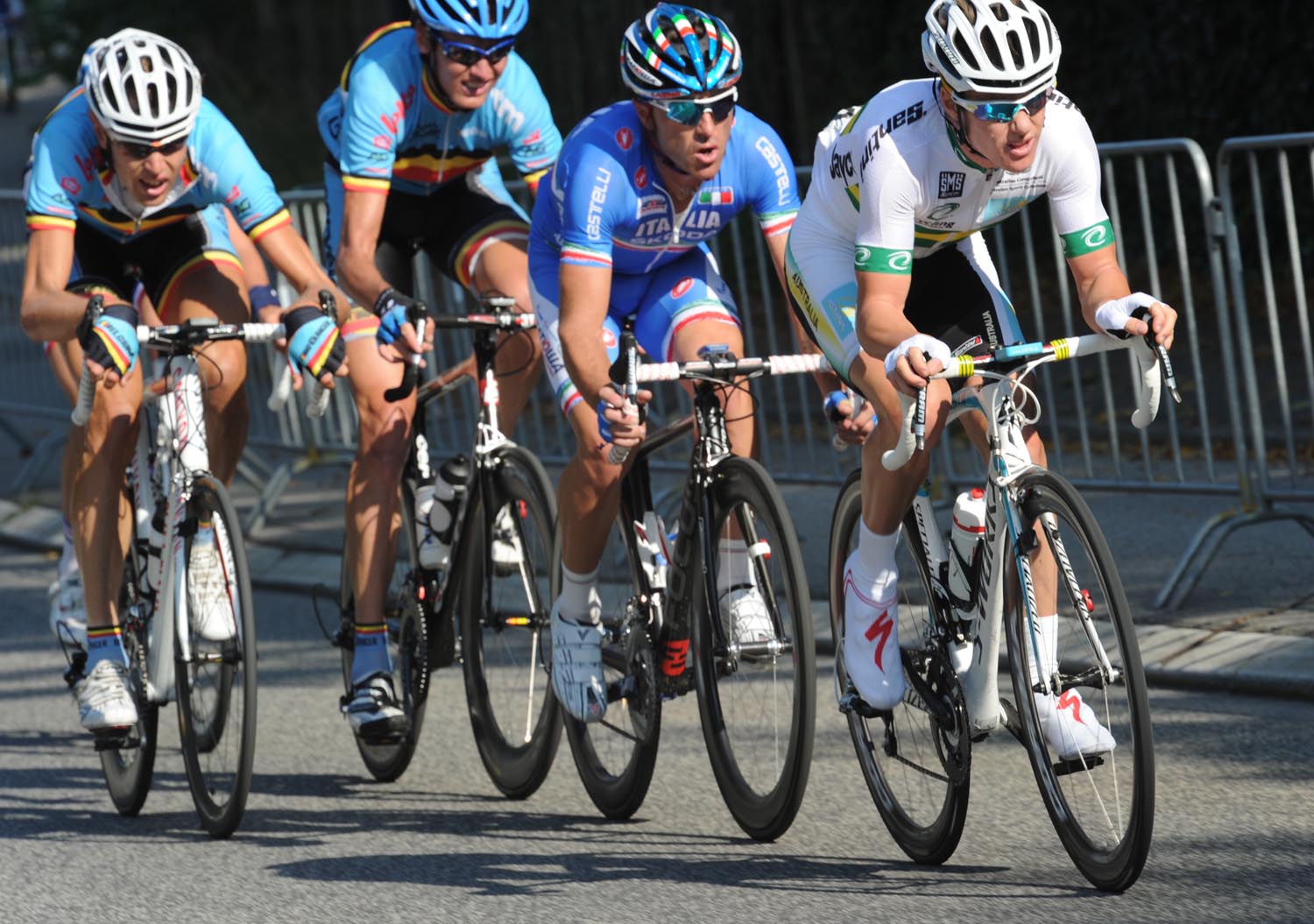 Clarke escape, Elite men's road race, Road World Championships 2011