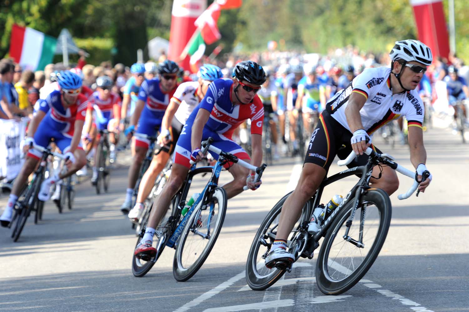 Bert Grabsch/Germany chase, Elite men's road race, Road World Championships 2011