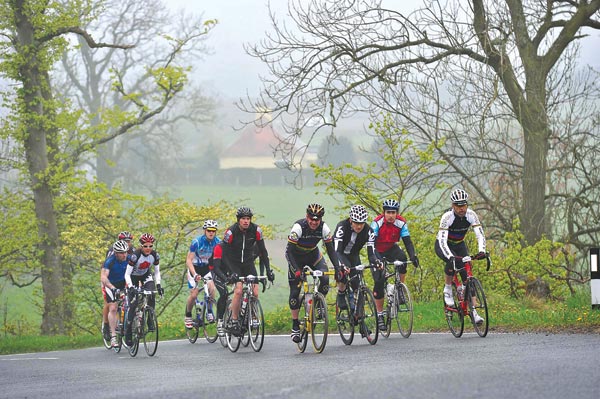 Early climb, Kinross Sportive 2011 Early climb, Kinross Sportive 2011