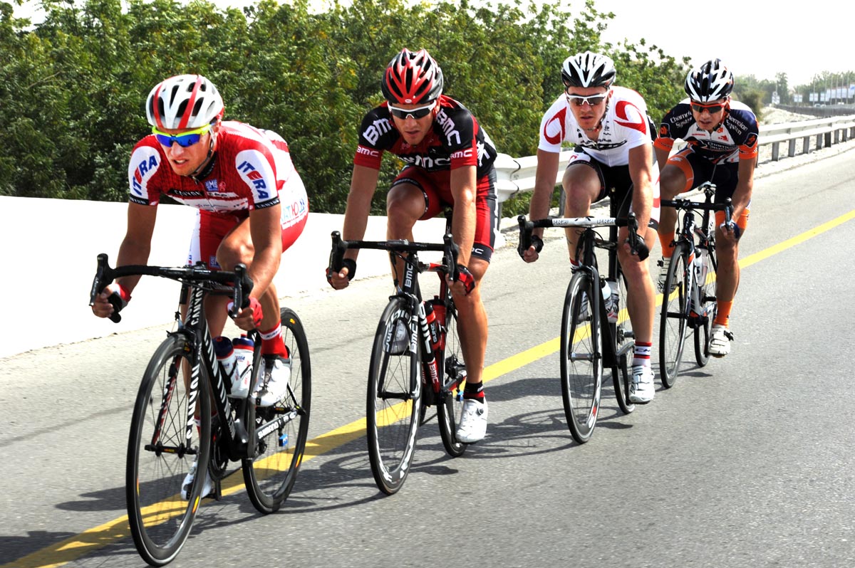 Mikhail Ignatiev escape, Tour of Oman 2012, stage one