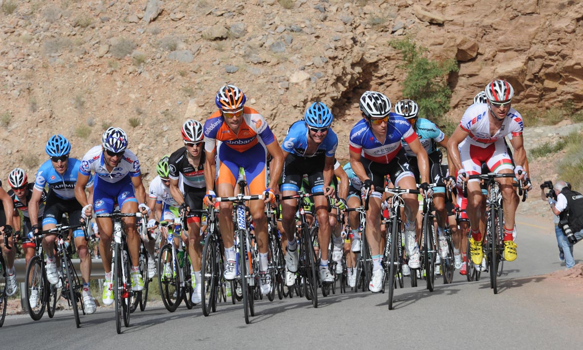 Chavanel group climbs, Tour of Oman 2012, stage four