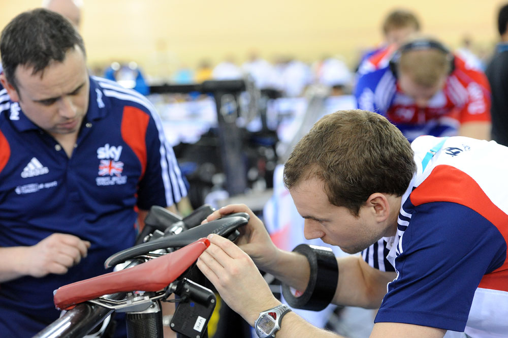 Great Britain team tech, London Track World Cup 2012, day two