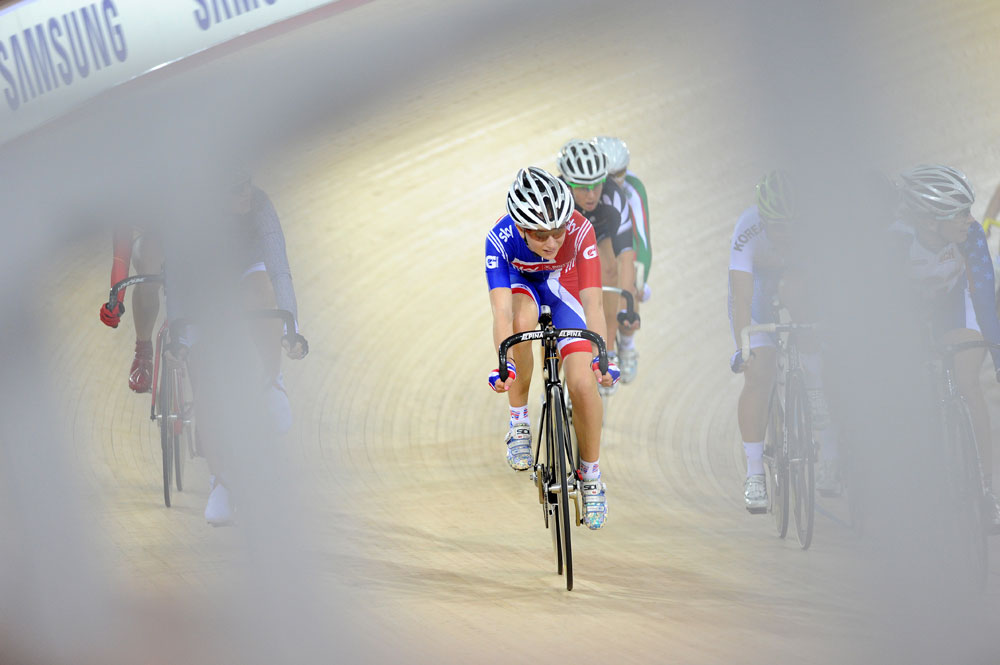 Laura Trott in omnium, London Track World Cup 2012, day three