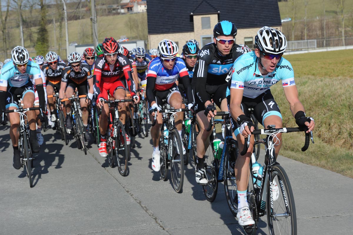 Velits chases, Omloop Het Nieuwsblad 2012