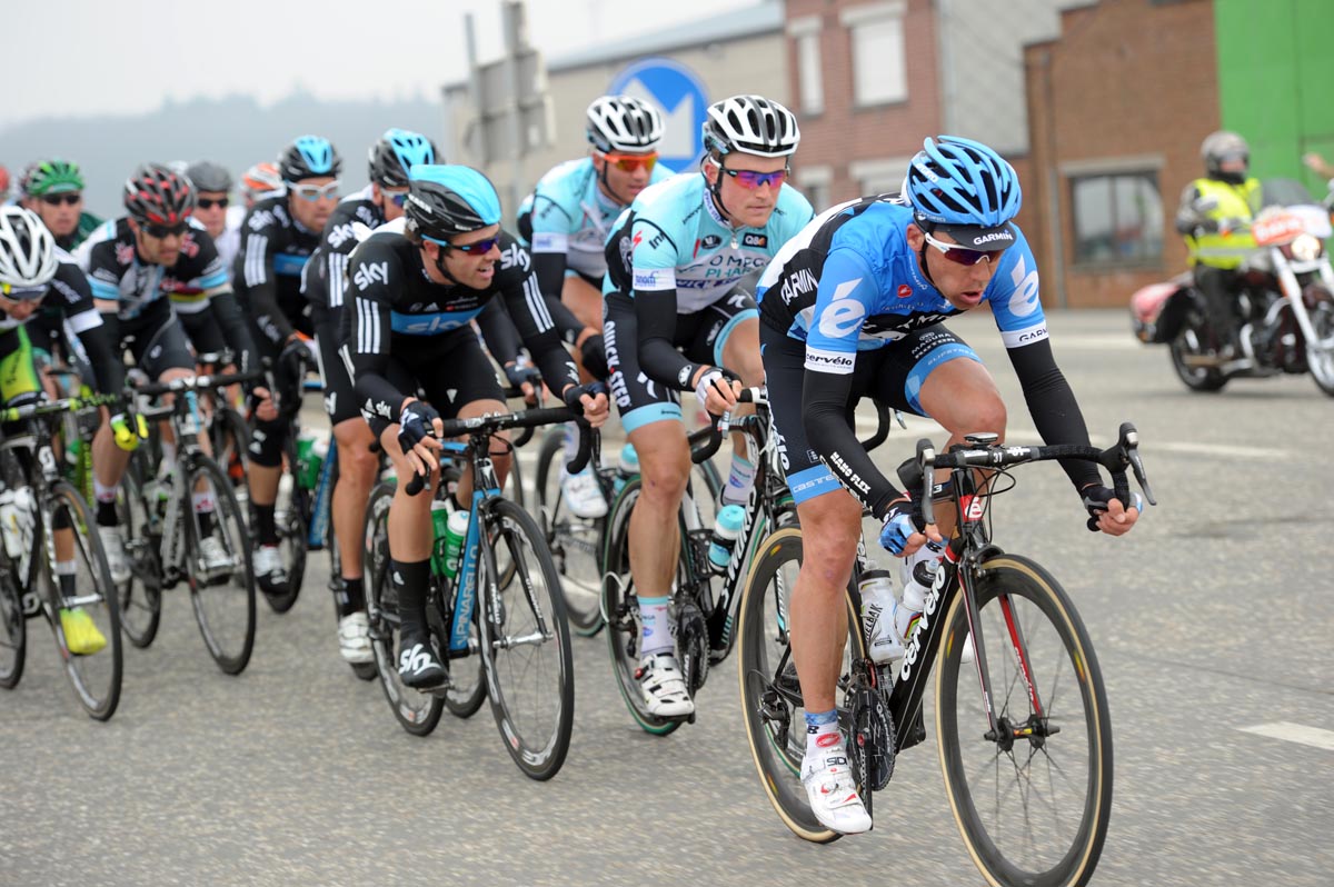 Alex Rasmussen chases, Kuurne-Brussels-Kuurne 2012