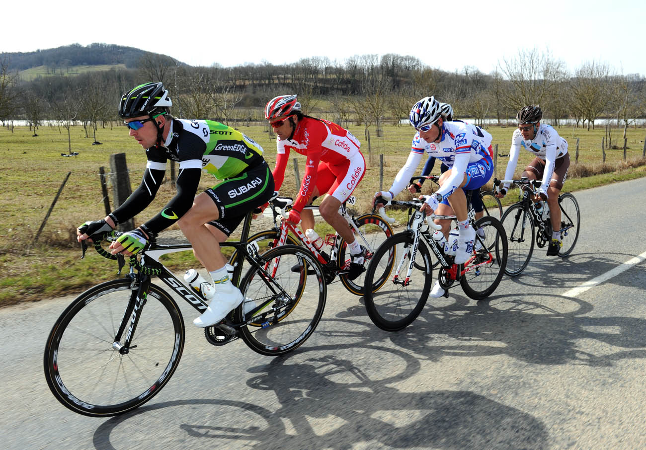 Leigh Howard leads break, Paris-Nice 2012, stage four