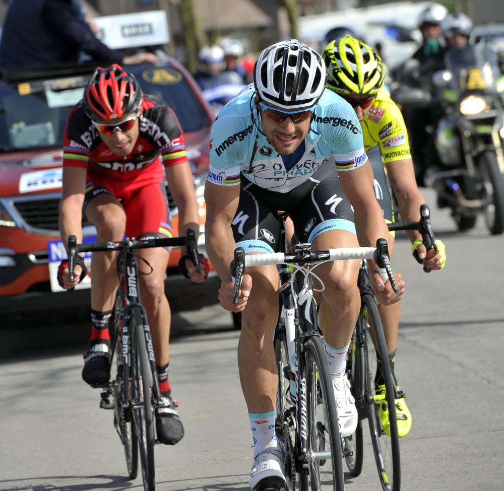 Tom Boonen in escape group, Tour of Flanders 2012