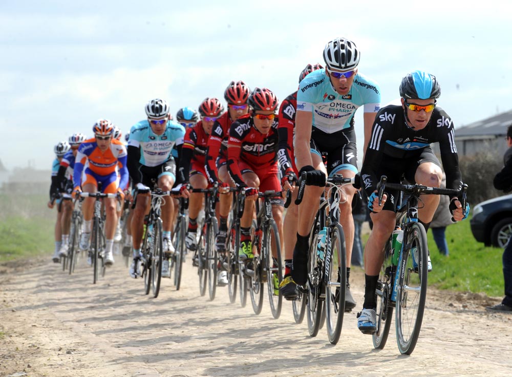 Sky chase, Paris-Roubaix 2012