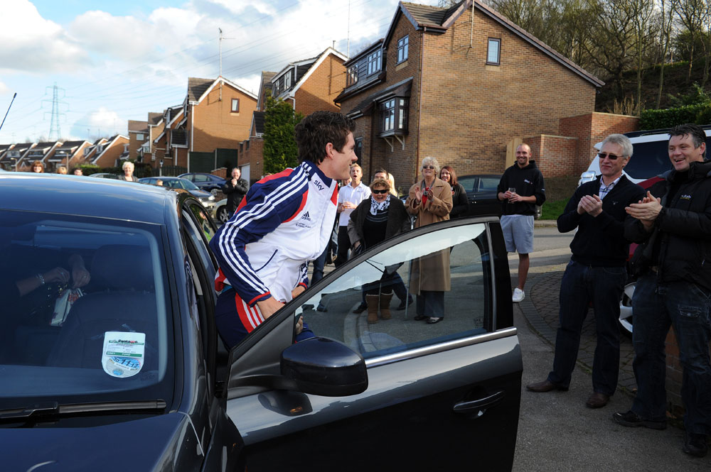 Ben Swift arrives, Ben Swift homecoming, 10 April 2012